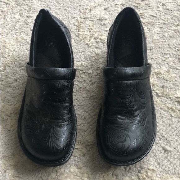 BOC CLOGS - Picture 1 of 10